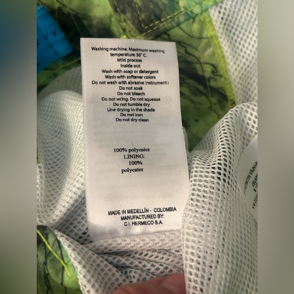 NEW OFFCORSS Boys Swim Trunks Size 10 Green Jellyfish and Seahorses NWT - Picture 8 of 14